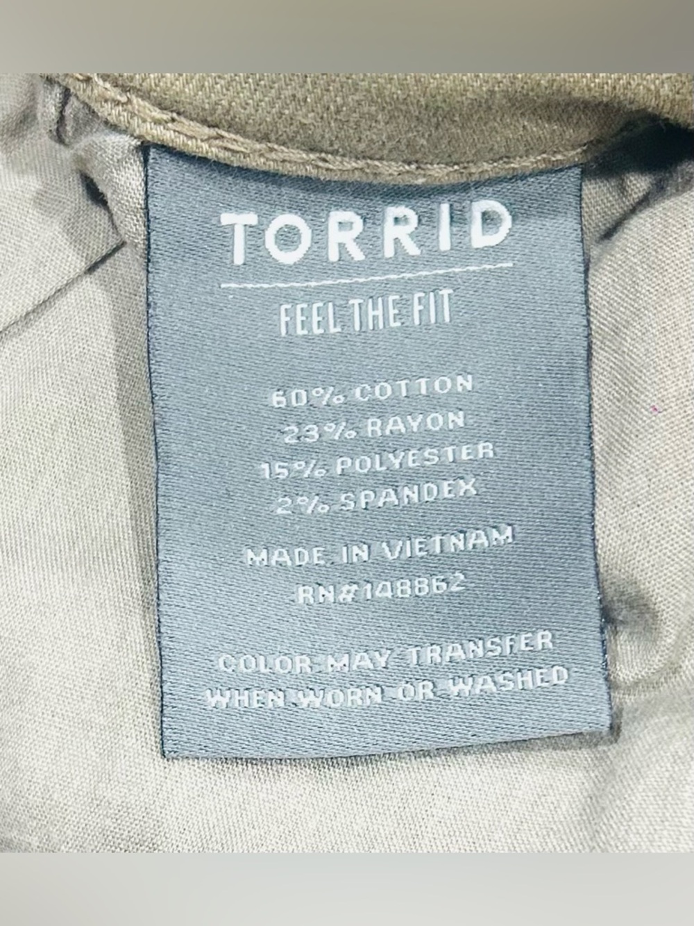 GUC Torrid SZ 16R Tan Muted Snake Print Jegging w/3 Button Detail/Waist 36”-38” - Picture 8 of 8